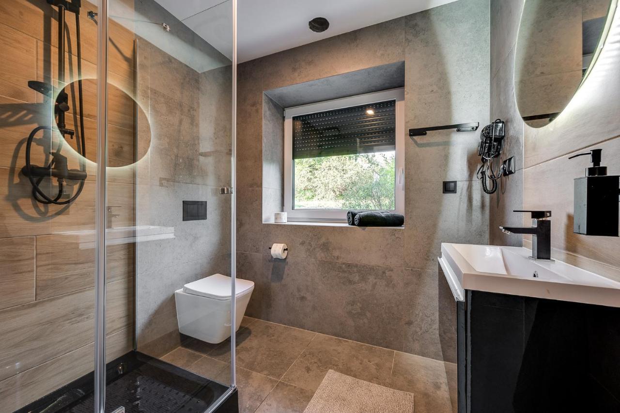 Loft House Apartment Studio Z Ogrodkiem 1 รืบนิค ภายนอก รูปภาพ