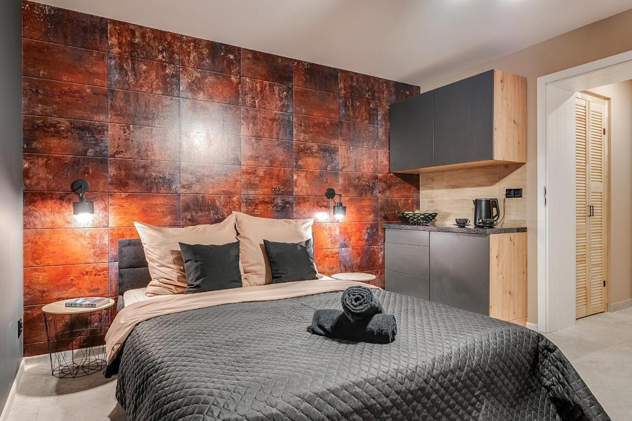 Loft House Apartment Studio Z Ogrodkiem 1 รืบนิค ภายนอก รูปภาพ